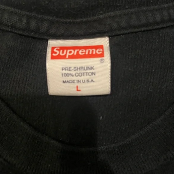 Supreme Black Graphic Tee - Picture 2 of 3